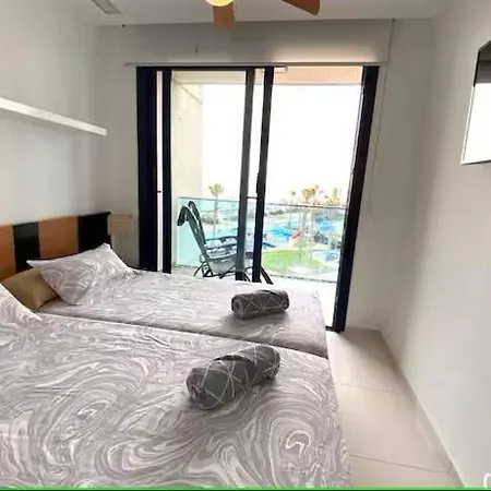 Apartment Sea Senses
